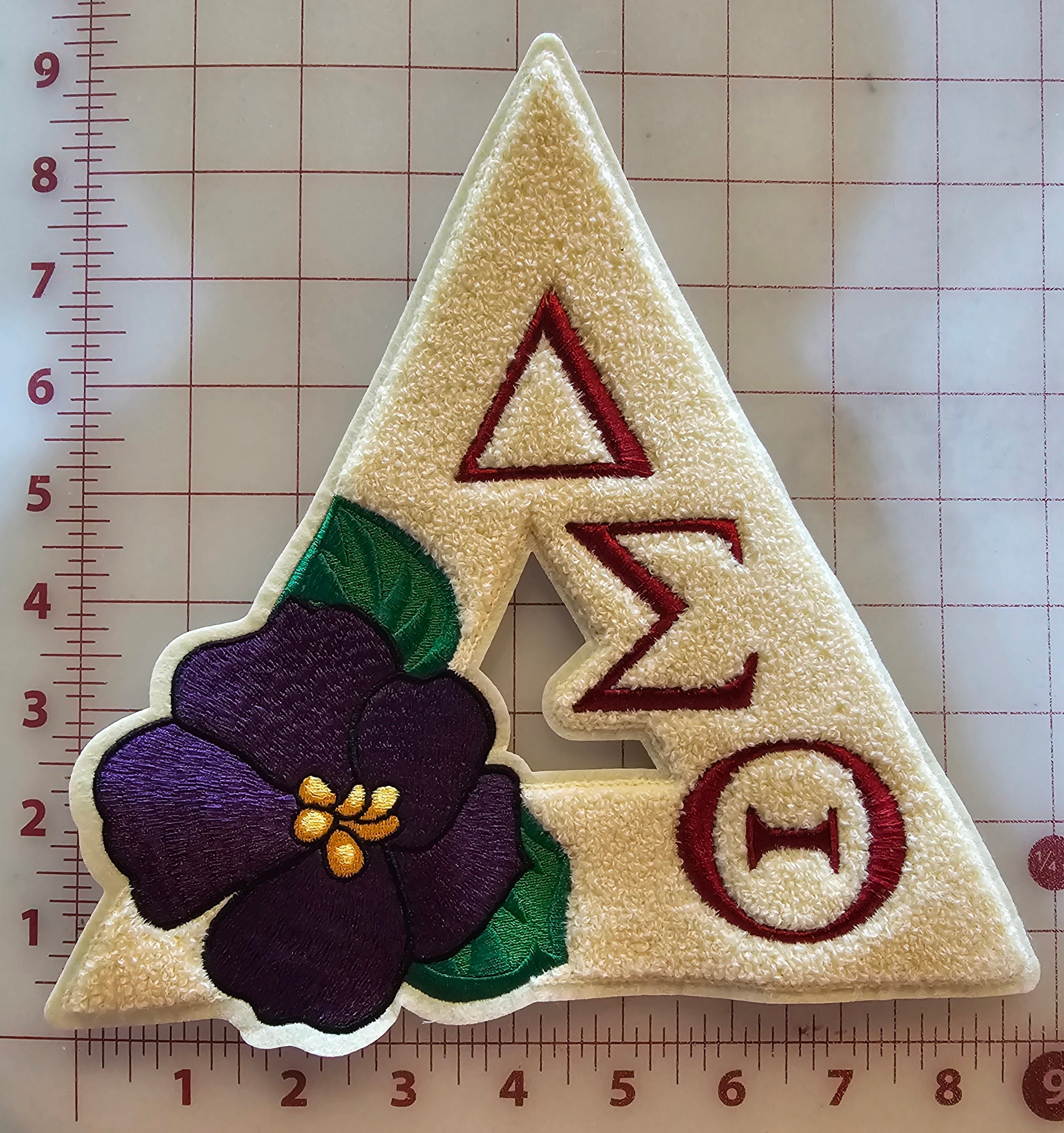 D001 - Cream Delta Violet Patch – W.E. Lusain