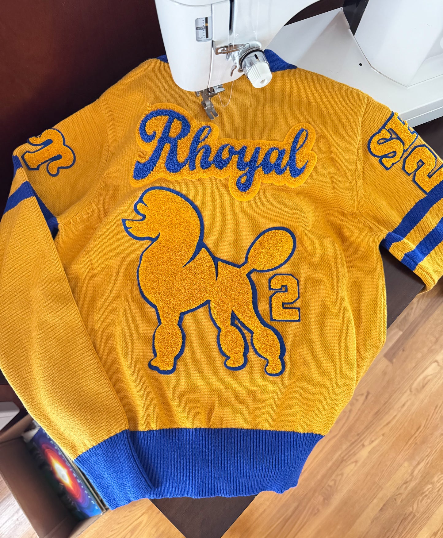 Rhoyal Throwback