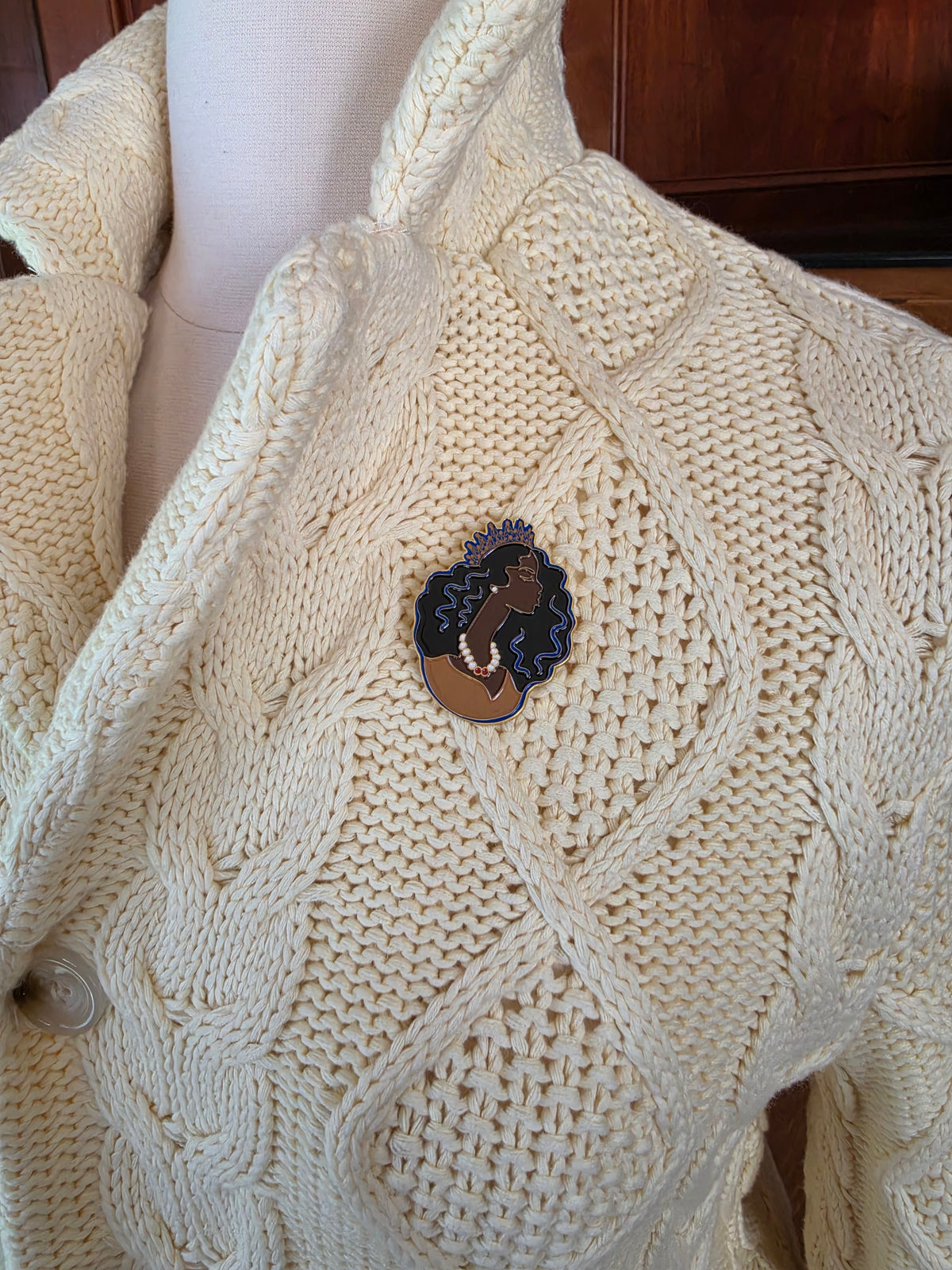 2" Rhoyal Lapel Pin