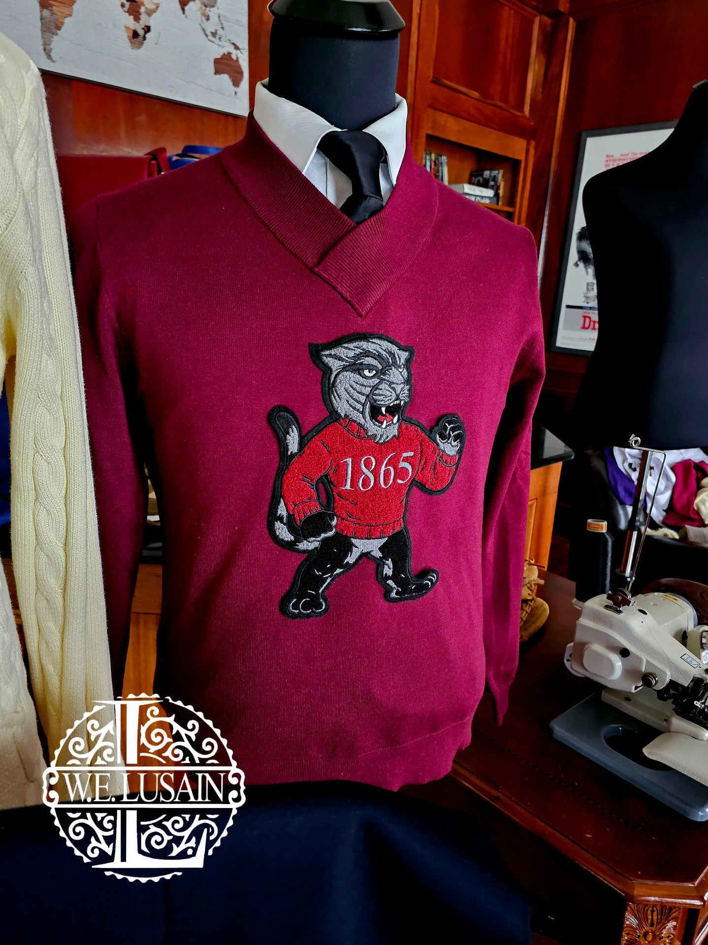 VUU Vneck (Unisex - 2 Options)