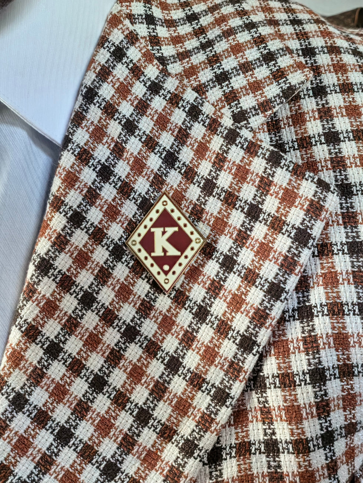 1.5" Diamond Lapel Pin