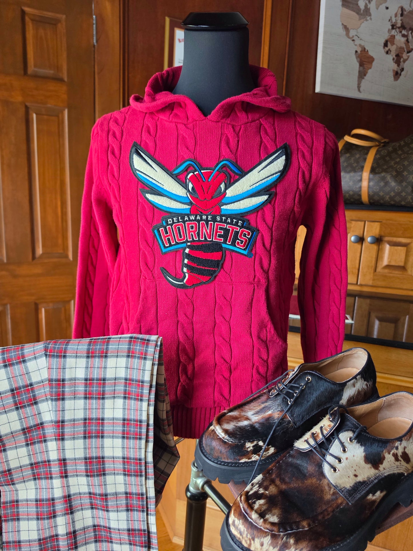 DSU Cable Hoodie (Unisex-Crimson)