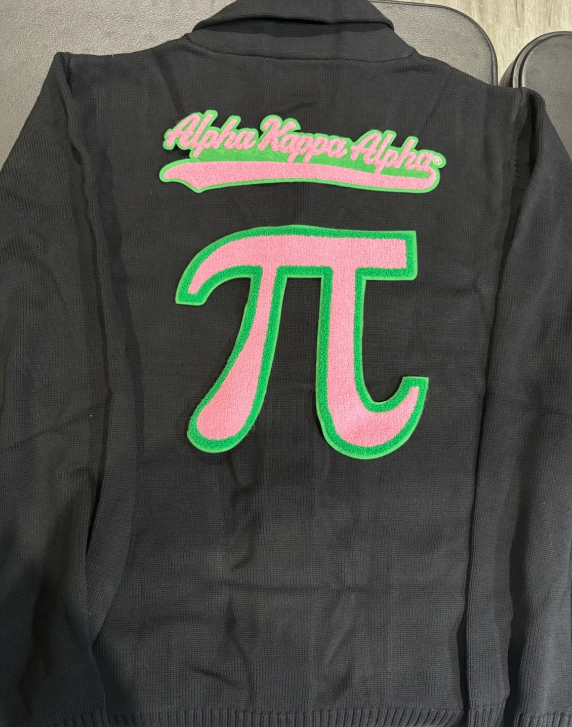 Pi Fall 75 Black Cardigan