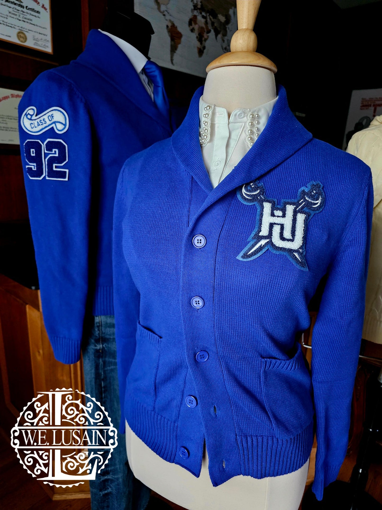 Hampton Class Sweater (Unisex)