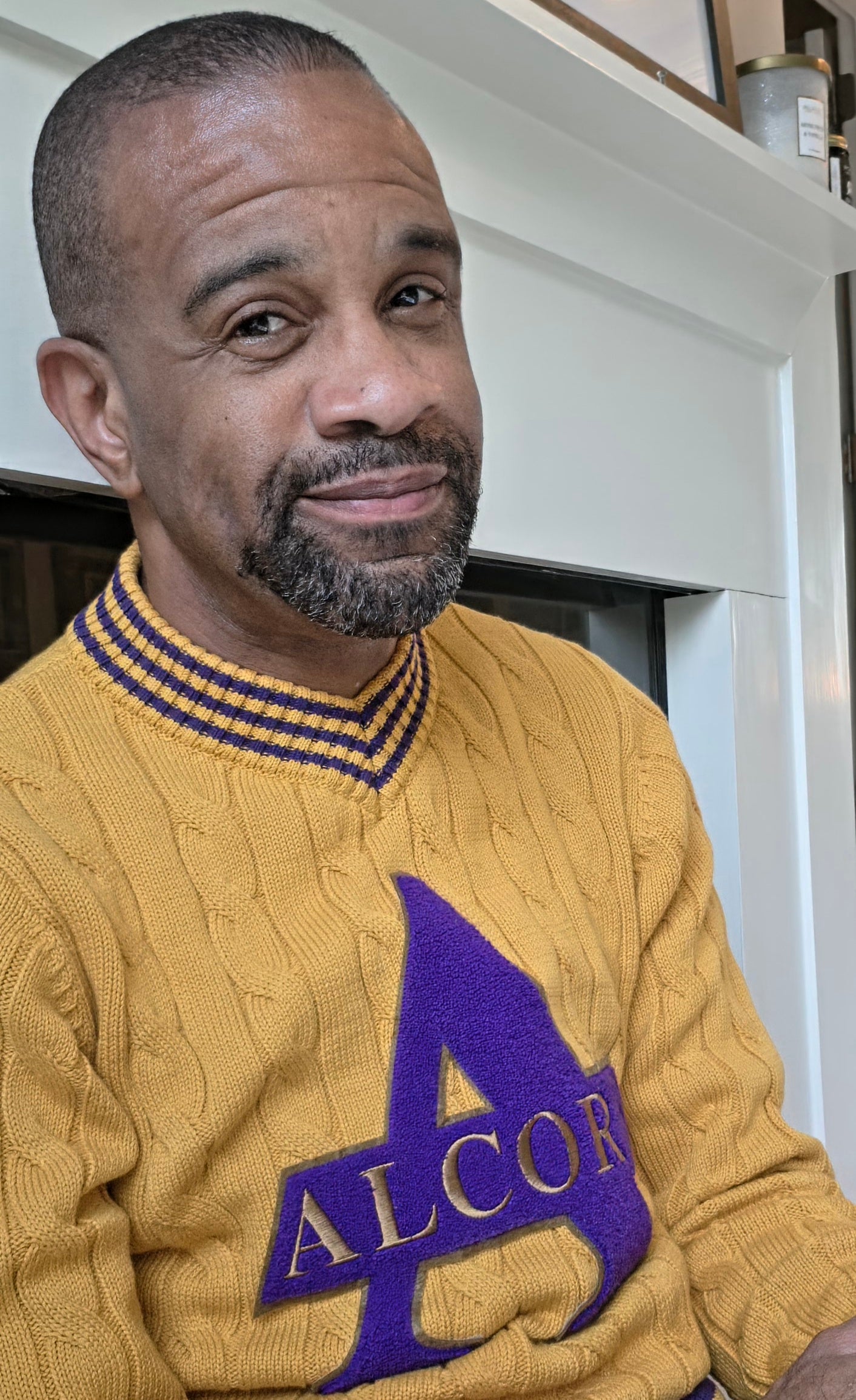 Alcorn Cable Vneck (Unisex)